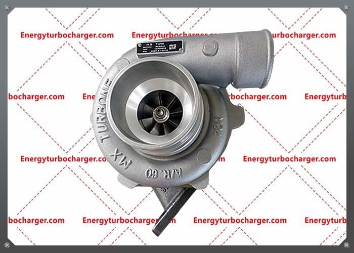 PC200-5 T04B59 터보 코마츠 465044-0251 6207-81-8210 1080245R 465044-0051 S6D95L은 엔진을 설치합니다
